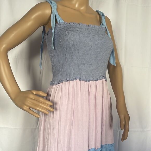 Multi-Color Block Ruffle Detail dress - Picture 6 of 11